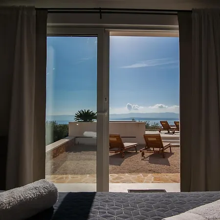 Vila Modern Mediterranean Oasis - 