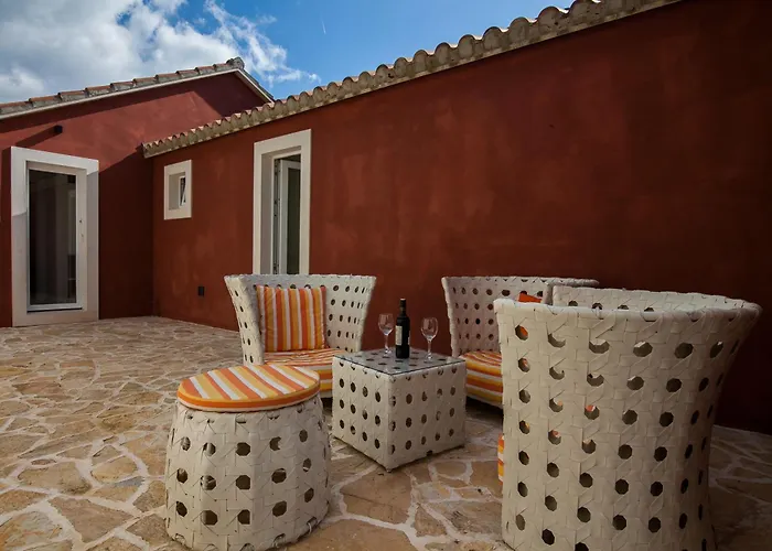Vila Modern Mediterranean Oasis - 
